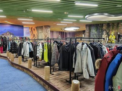 700元與7000元的羽絨服有什么區(qū)別？價格差異背后，還有產(chǎn)業(yè)發(fā)展之問